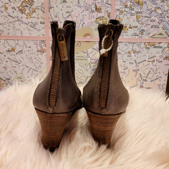 Aquatalia Booties - Picture 4 of 7